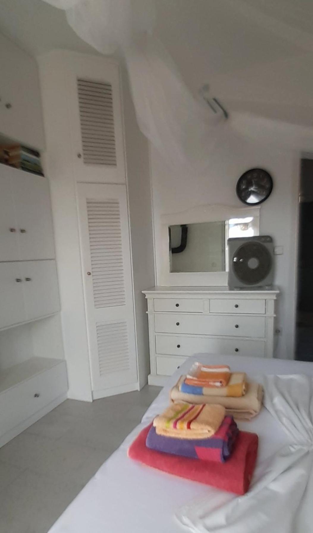 Haus Asterakia Praia de Aliko Exterior foto